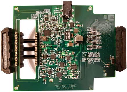 Vista superior de la placa de interfaz del sensor de matriz de InGaAs desarrollada por Analog Devices