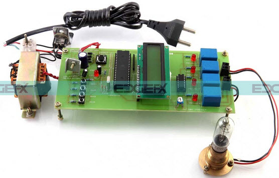 Implementación práctica de un circuito controlador de relés by Edgefxkits.com